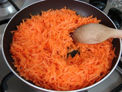 Üç Renkli Brokoli Salatası