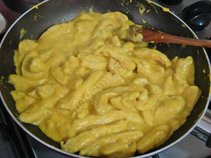 Zerdeçallı Tavuk Sote