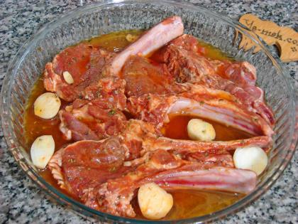 Zeytinyağı İle Kemikli Et Marinesi