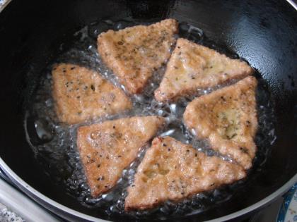 Baharatlı Çörek Otlu Yumurtalı Ekmek