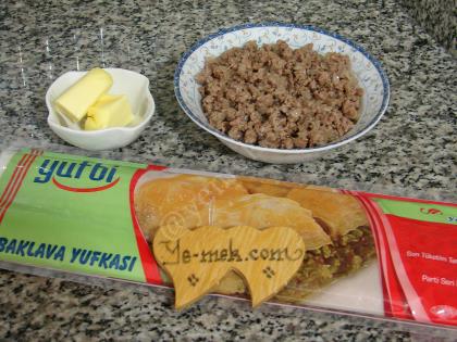 Baklavalık Yufkadan Beyti Kebabı