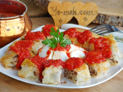 Baklavalık Yufkadan Beyti Kebabı