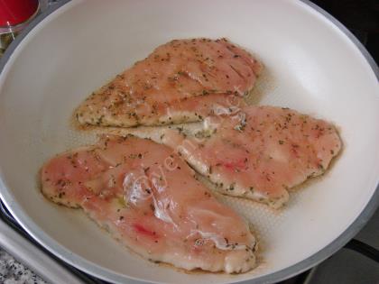 Beşamel Soslu Mantarlı Tavuk Fileto