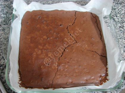 Çikolatalı Cevizli Brownie