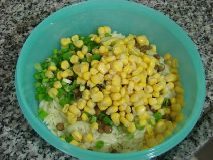 Mercimekli Arpa Şehriye Salatası