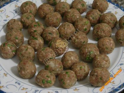 Misket Köfteli Sebze Yemeği