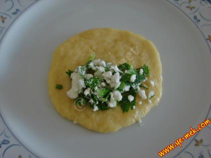 Peynirli Ev Poğaçası