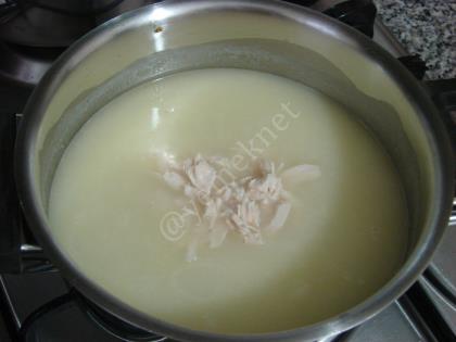 Zerdeçallı Tavuk Çorbası