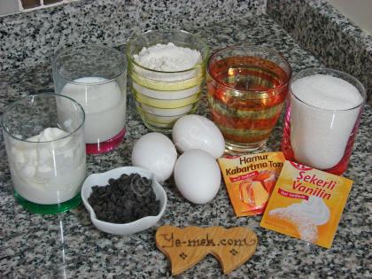 Damla Çikolatalı Sade Muffin