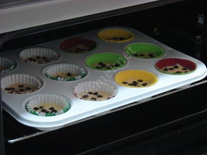 Damla Çikolatalı Sade Muffin