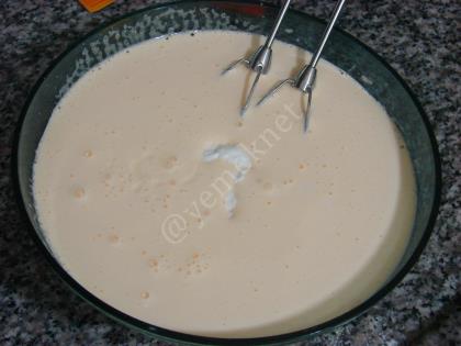 Damla Çikolatalı Sade Muffin