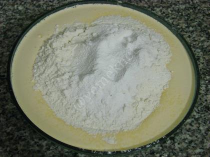 Damla Çikolatalı Sade Muffin