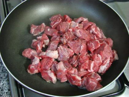 Ispanak Yatağında Et Sote