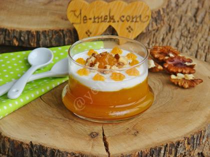 Krem Şantili Tatlı Bal Kabağı Püresi