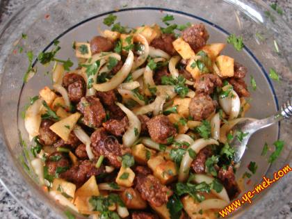 Patatesli Soğanlı Arnavut Ciğeri