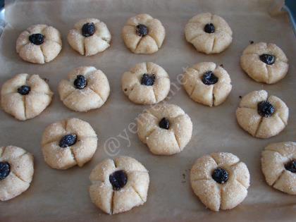 Peynirli Çiçek Poğaça