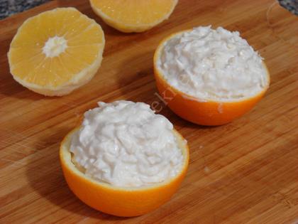 Portakal Kasesinde Kereviz Salatası