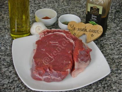 Soya Sos İle Kırmızı Et Marinesi