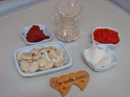 Baklalı Tarhana Çorbası