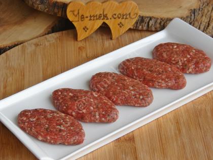 Galeta Unlu Köfte Harcı