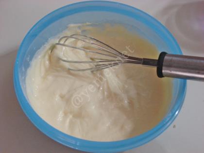 Misket Köfteli Yoğurt Çorbası