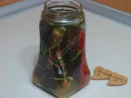 İçi Doldurulmuş Patlıcan Turşusu