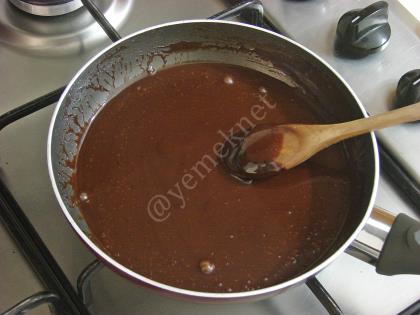 Çikolatalı Kedi Dili Ekler Pasta