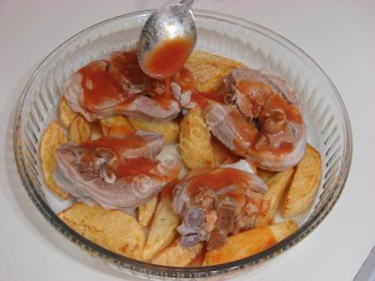 Fırında Patatesli Et Yemeği