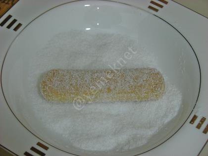 Hindistan Cevizli Kedi Dili Ekler Pasta