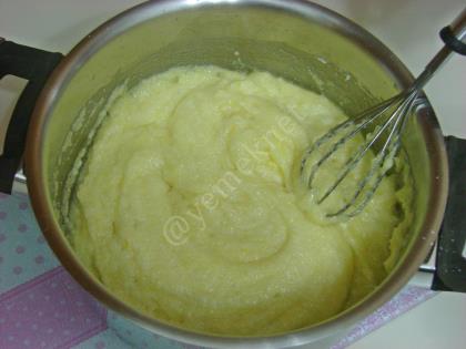 Limonlu İrmik Lokumları