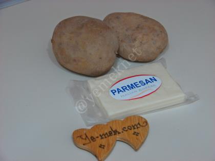 Parmesanlı Patates Kızartması