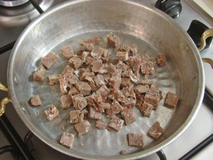 Patatesli Kavurmalı Yumurta