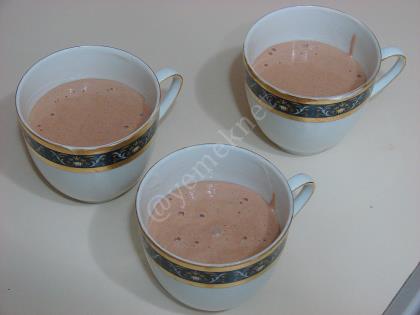 Tencerede Kakaolu Fincan Kek