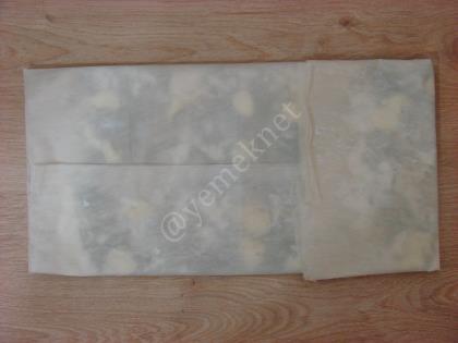 Baklavalık Yufkadan Fıstıklı Katmer