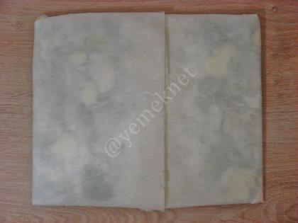 Baklavalık Yufkadan Fıstıklı Katmer