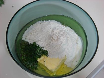 Dereotlu Peynirli Poğaça