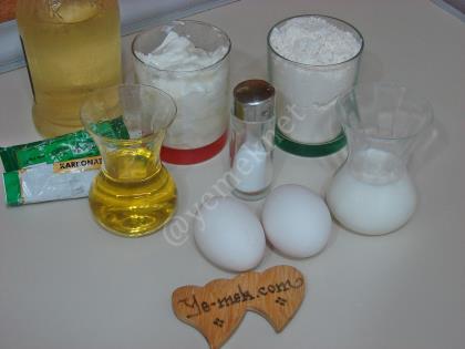 El Açması Lorlu Kırma Böreği