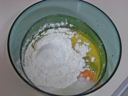 El Açması Lorlu Kırma Böreği