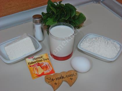 Ispanaklı Peynirli Kahvaltılık Pofuduk Pankek