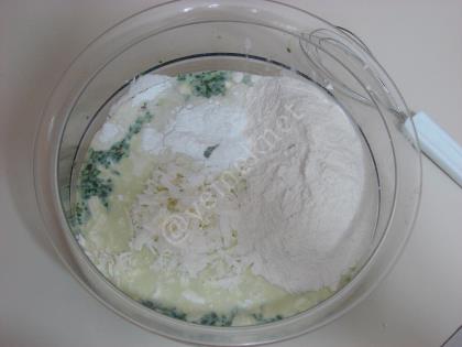 Ispanaklı Peynirli Kahvaltılık Pofuduk Pankek