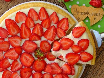 Kremalı Çilekli Tart
