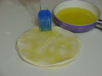 Sodalı Açma Börek