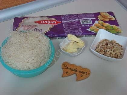 Baklava Yufkasında Kadayıf Sarma