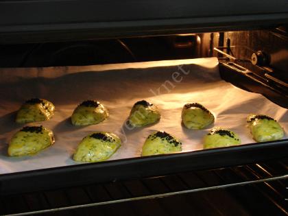 Dereotlu Zeytinli Poğaça