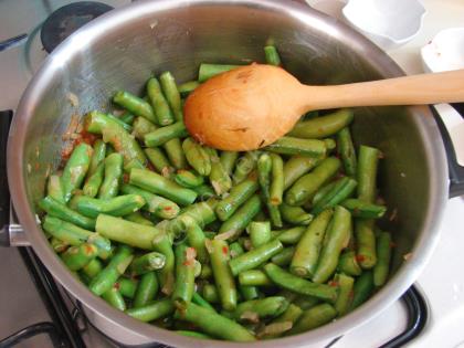 Enginarlı Taze Bakla Yemeği