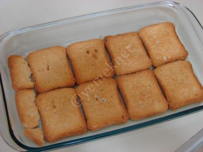 Karamelli Etimek Tatlısı