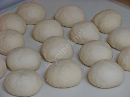 Kaşar Peynirli İçli Simit