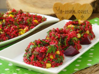 Kırmızı Pancarlı Bulgur Salatası