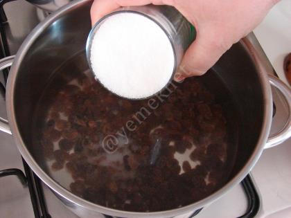 Kuru Üzüm Hoşafı