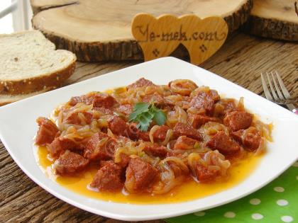 Sucuklu Soğan Aşı